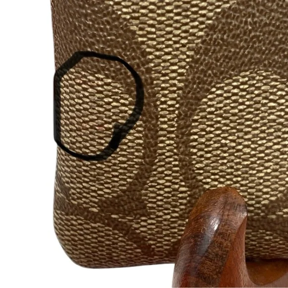 Coach EUC Rainbow Radial Print Khaki and Tan Pride Small Corner Zip Wristlet - Picture 4 of 17